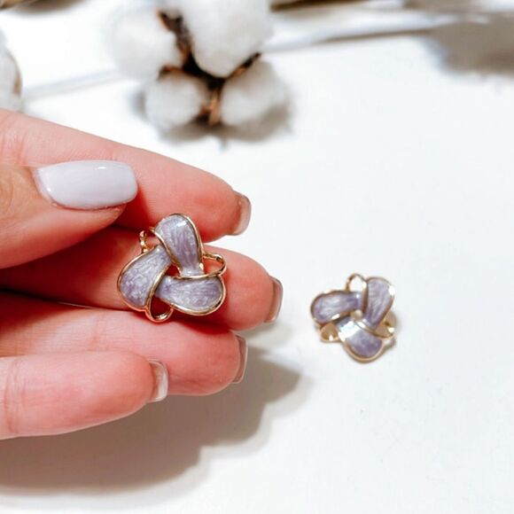 Geo twist stud earrings N306 - Picture 3 of 5